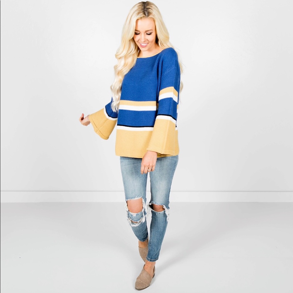 Cassie Sweater - Picture 3 of 4